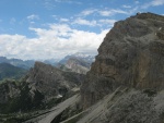 Passo Falzarego 2010, Pardn poas, ideln vyladn forma a lezen veho druhu. Tenikou byl 500 metr dlouh vstup na Prvn pil Tofany.... - fotografie 18