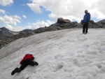 Vstup na Grossvenediger - srpen 2011, V srpnu jsme vyrazili s kilenty na vrchol tet nejvy hory Rakouska Grossvenediger - 3.674m. Vrcholu Velkho Bentana jsme zdrn doshli a tak si dosyta uili pohody vldnouc na Neue Prager Hut - fotografie 19