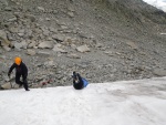 Vstup na Grossvenediger - srpen 2011, V srpnu jsme vyrazili s kilenty na vrchol tet nejvy hory Rakouska Grossvenediger - 3.674m. Vrcholu Velkho Bentana jsme zdrn doshli a tak si dosyta uili pohody vldnouc na Neue Prager Hut - fotografie 22