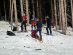 Základní kurz skialpinismu 16.-18.3.2012, Parádní jarní počásko, tvrdý firn a čistě chlapská parta. K tomu vyvrcholení na Sněžce a bezva náladička. Prostě se to vydařilo. - fotografie 56