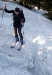 Základní kurz skialpinismu 16.-18.3.2012, Parádní jarní počásko, tvrdý firn a čistě chlapská parta. K tomu vyvrcholení na Sněžce a bezva náladička. Prostě se to vydařilo. - fotografie 95