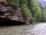 Rafting v Totes Gebirge, Leh raftingov akce na dvou hezkch ekch. Po sobotnm slunky sice zaprelo, ale vt voda na Steyru byla vemi jednoznan pivtna... - fotografie 22