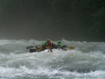 Steyr s adrenalinovm pekvapenm, Fotografie ze zjezdu, jeho program musel bt kvli povodovm stavm ne nkterch rakouskch ekch ponkud upraven. Nevldn poas bylo tentokrt kompenzovno ndhernou raftovou vodou na Steyru, t - fotografie 212