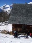 VRCHOLY TUXSKÝCH ALP na skialpech, Totální nedostatek sněhu v Tuxských Alpách a v okolí Weidener Hütte a navíc čerstvá nadílka sněhu v Lungau nás zavedli do samotného srdce Nízkých Taur. A počasí se opět vydařilo... - fotografie 16