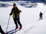 VRCHOLY TUXSKÝCH ALP na skialpech, Totální nedostatek sněhu v Tuxských Alpách a v okolí Weidener Hütte a navíc čerstvá nadílka sněhu v Lungau nás zavedli do samotného srdce Nízkých Taur. A počasí se opět vydařilo... - fotografie 19