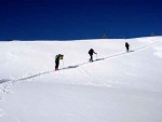 VRCHOLY TUXSKÝCH ALP na skialpech, Totální nedostatek sněhu v Tuxských Alpách a v okolí Weidener Hütte a navíc čerstvá nadílka sněhu v Lungau nás zavedli do samotného srdce Nízkých Taur. A počasí se opět vydařilo... - fotografie 20
