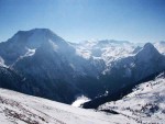 VRCHOLY TUXSKÝCH ALP na skialpech, Totální nedostatek sněhu v Tuxských Alpách a v okolí Weidener Hütte a navíc čerstvá nadílka sněhu v Lungau nás zavedli do samotného srdce Nízkých Taur. A počasí se opět vydařilo... - fotografie 105