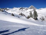 VRCHOLY TUXSKÝCH ALP na skialpech, Totální nedostatek sněhu v Tuxských Alpách a v okolí Weidener Hütte a navíc čerstvá nadílka sněhu v Lungau nás zavedli do samotného srdce Nízkých Taur. A počasí se opět vydařilo... - fotografie 124