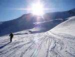 VRCHOLY TUXSKÝCH ALP na skialpech, Totální nedostatek sněhu v Tuxských Alpách a v okolí Weidener Hütte a navíc čerstvá nadílka sněhu v Lungau nás zavedli do samotného srdce Nízkých Taur. A počasí se opět vydařilo... - fotografie 126