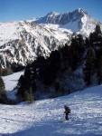 VRCHOLY TUXSKÝCH ALP na skialpech, Totální nedostatek sněhu v Tuxských Alpách a v okolí Weidener Hütte a navíc čerstvá nadílka sněhu v Lungau nás zavedli do samotného srdce Nízkých Taur. A počasí se opět vydařilo... - fotografie 127