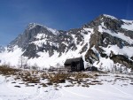 SKIALP ARENA NÍZKÉ TAURY, Tentokrát jsme se vrátili do Nízkych Taur, kde na nás čekalo fantastické počasí a dostatek sněhu. Odměnou byly překrásné výhledy z vrcholů a nezapomenutelné sjezdy. A parta byla skvělá... Díky Alponoš - fotografie 14