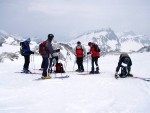 SKIALP ARENA NÍZKÉ TAURY, Tentokrát jsme se vrátili do Nízkych Taur, kde na nás čekalo fantastické počasí a dostatek sněhu. Odměnou byly překrásné výhledy z vrcholů a nezapomenutelné sjezdy. A parta byla skvělá... Díky Alponoš - fotografie 107
