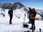 SKIALP ARENA NÍZKÉ TAURY, Tentokrát jsme se vrátili do Nízkych Taur, kde na nás čekalo fantastické počasí a dostatek sněhu. Odměnou byly překrásné výhledy z vrcholů a nezapomenutelné sjezdy. A parta byla skvělá... Díky Alponoš - fotografie 198